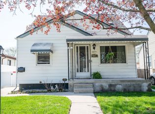 13273 Cunningham St, Southgate, MI 48195