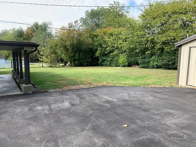 167 N Willomont Ave — Photo 2