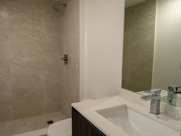 488 NE 18th St #11 — Photo 10