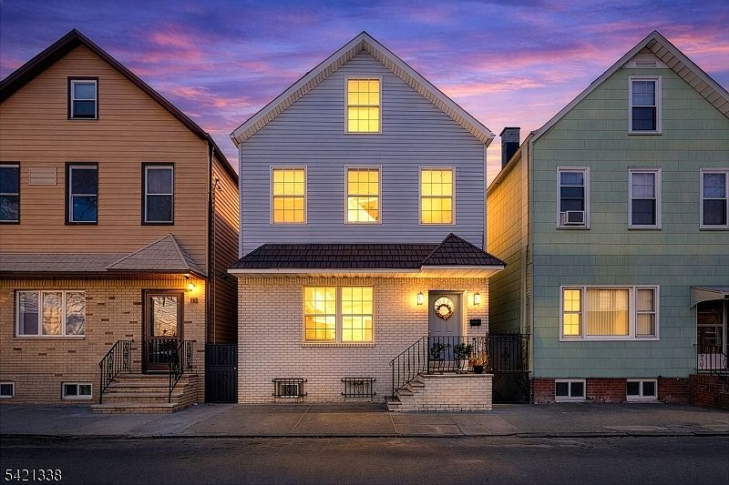 1st image of 97 Houston St