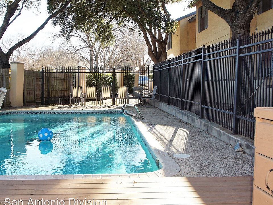 1st image of 12117 El Sendero St