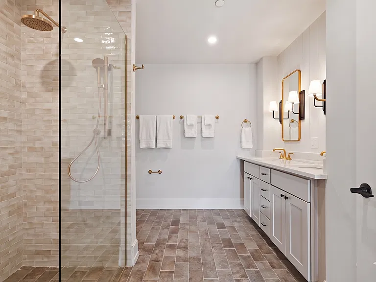 25 S Riverside Ave #208 — Photo 10