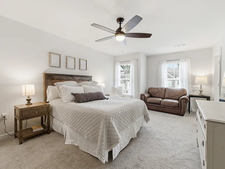 503 Stoneybrook Dr — Photo 18