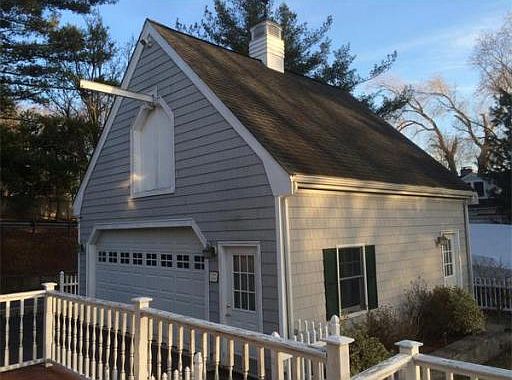 2nd image of 106 Jersey St
