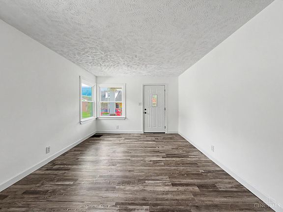 5th image of 1161 Hunt Ave