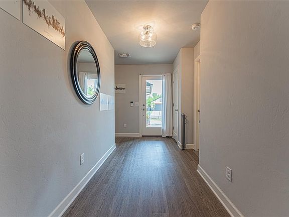 4th image of 1232 SW 154th Ter