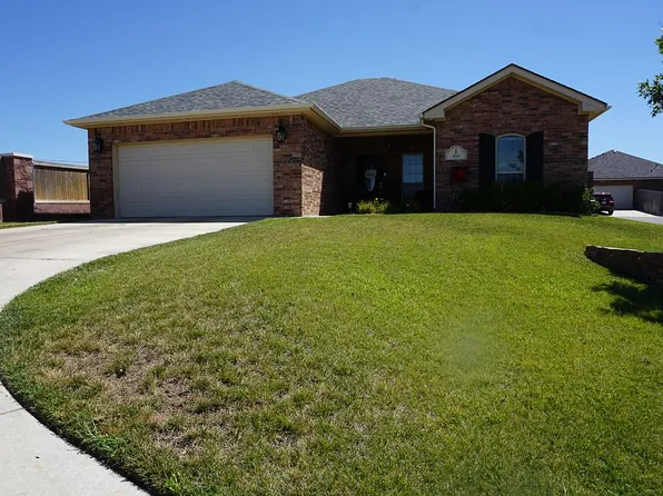 1 Nicci Ln, Canyon, TX 79015