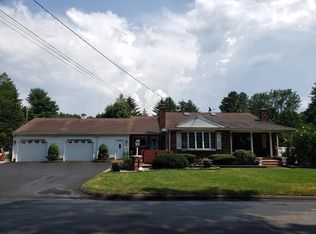 482 Shaker Rd, Westfield, MA 01085