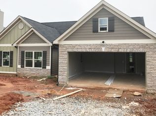 137 Brookhaven Dr, Villa Rica, GA 30180