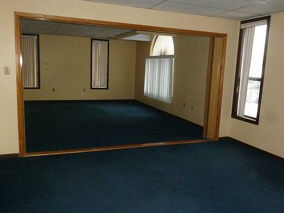 4th image of 321 Regis Ave Ste 1