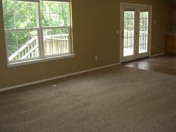 4th image of 5 Slifer Ln