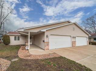 543 Wood Cir, Jordan, MN 55352