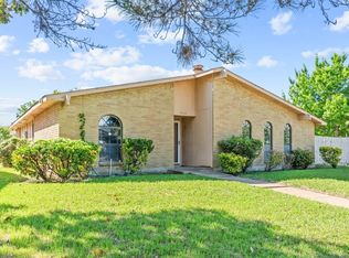 8502 Baumgarten Dr, Dallas, TX