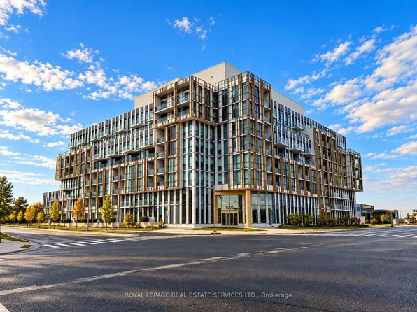 1005 Dundas St E, Oakville, ON