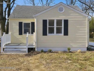 71 Bay Ave, Middletown, NJ, 07748