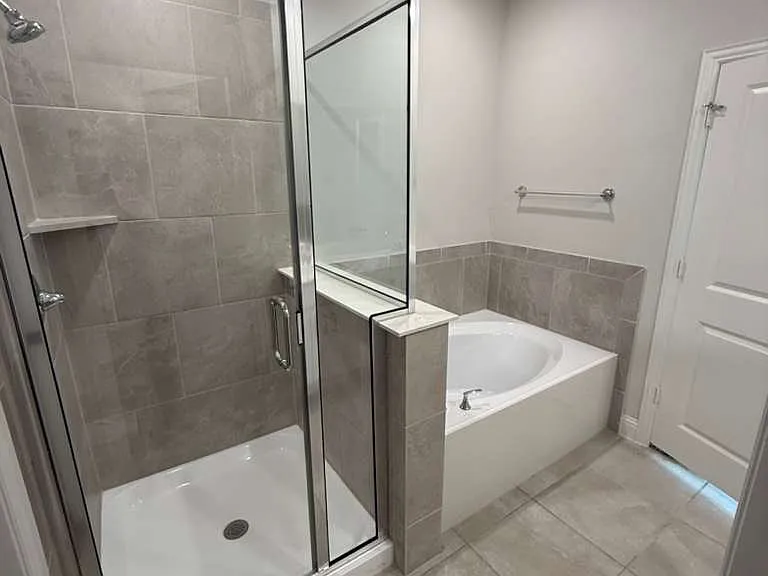 517 Lana Dr — Photo 24