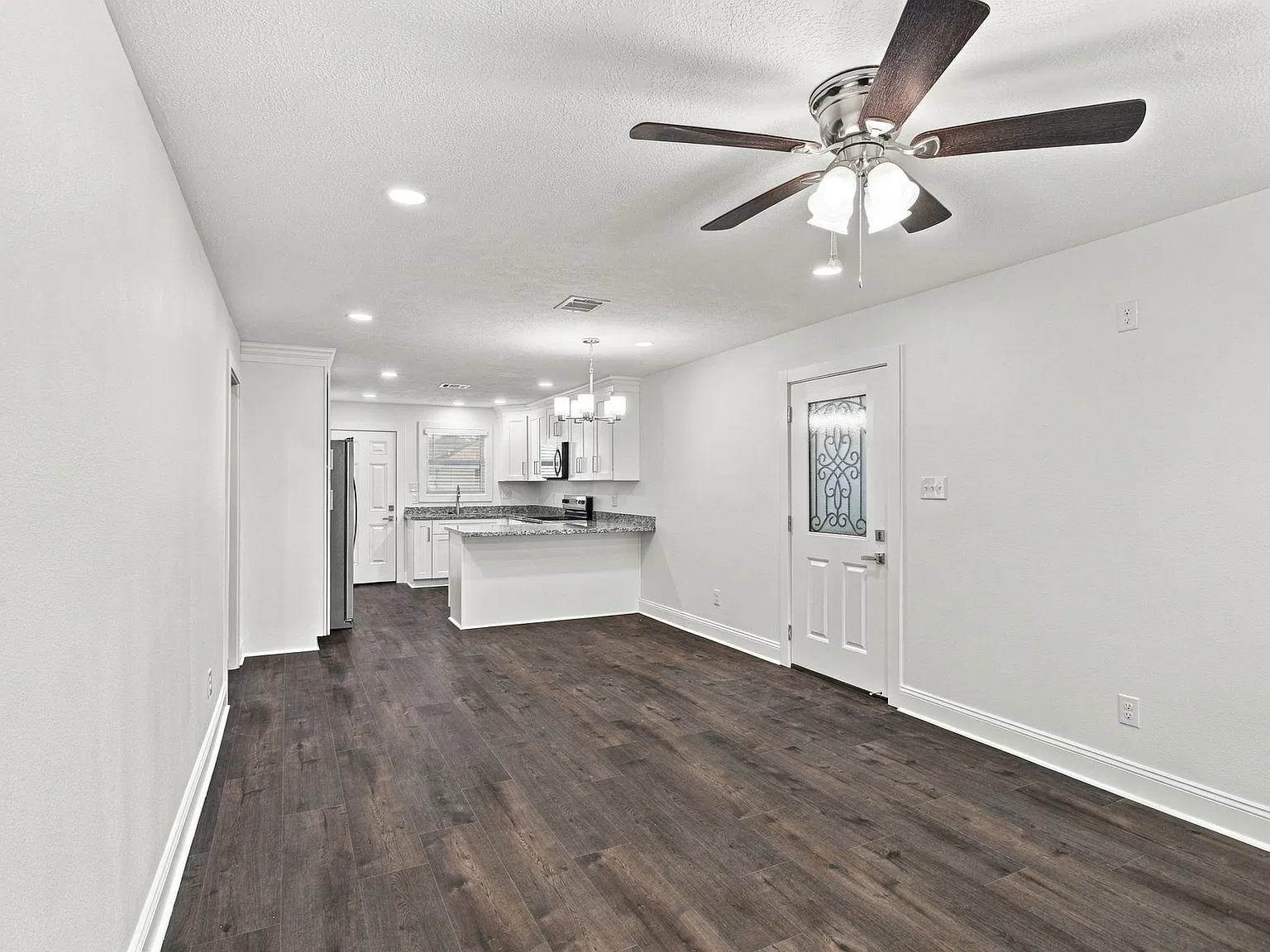 2 bed, $1,750 — Photo 2