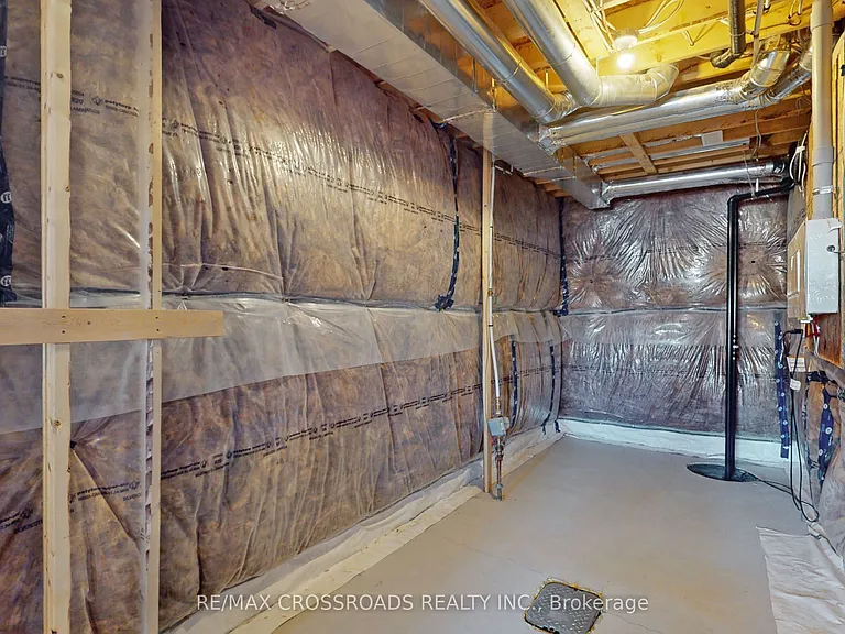 1638 Hetherington Dr — Photo 44