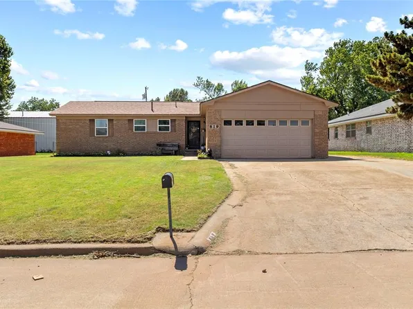 819 N Brewer Ave, Hydro, OK 73048