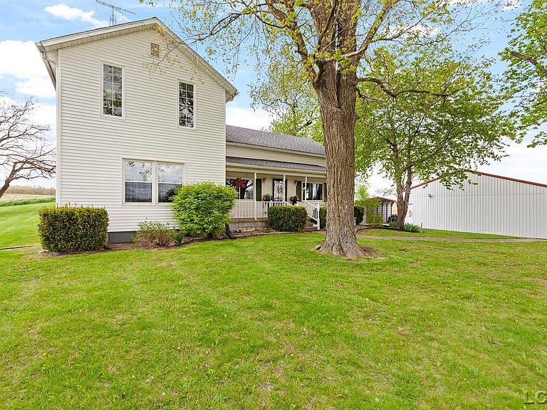 Listing photo 5