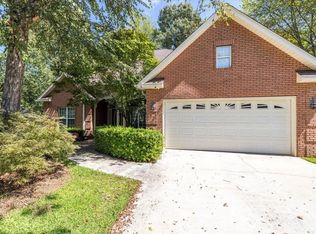 216 Plantation Dr, Warner Robins, GA 31088