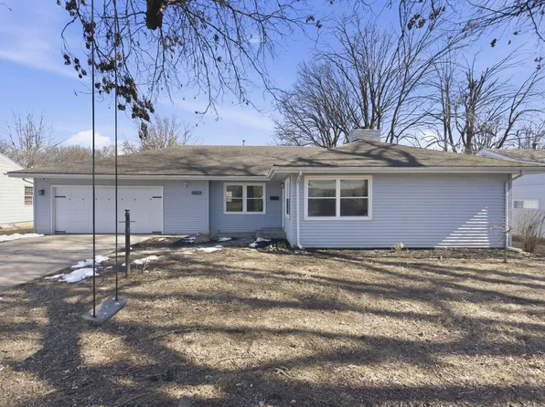 2134 S Luster Avenue, Springfield, MO 65804