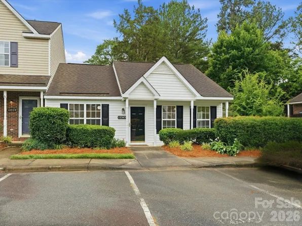 12343 Bluestem Ln, Charlotte, NC 28277