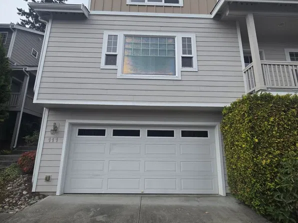 111 N Lafayette Ave, Bremerton, WA 98312