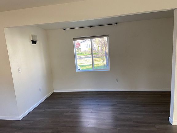 5th image of 11307 Aruba Dr
