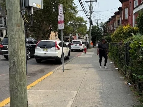 395 Bergen Avenue image 4 of 5