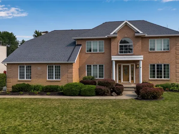 140 White Tail Run, Grand Island, NY 14072