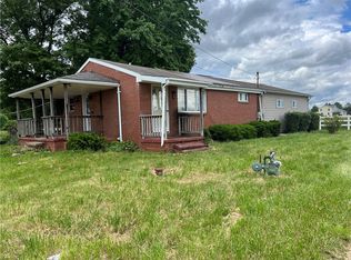 273 McCaslin Rd, New Castle, PA 16101