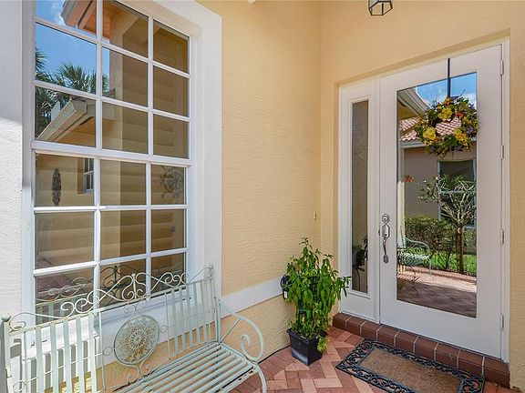 5th image of 15791 Crystal Waters Dr