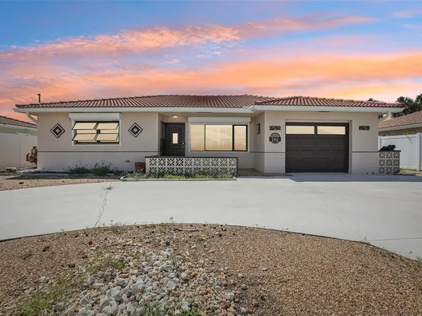 186 45th Ave, Saint Pete Beach, FL 33706