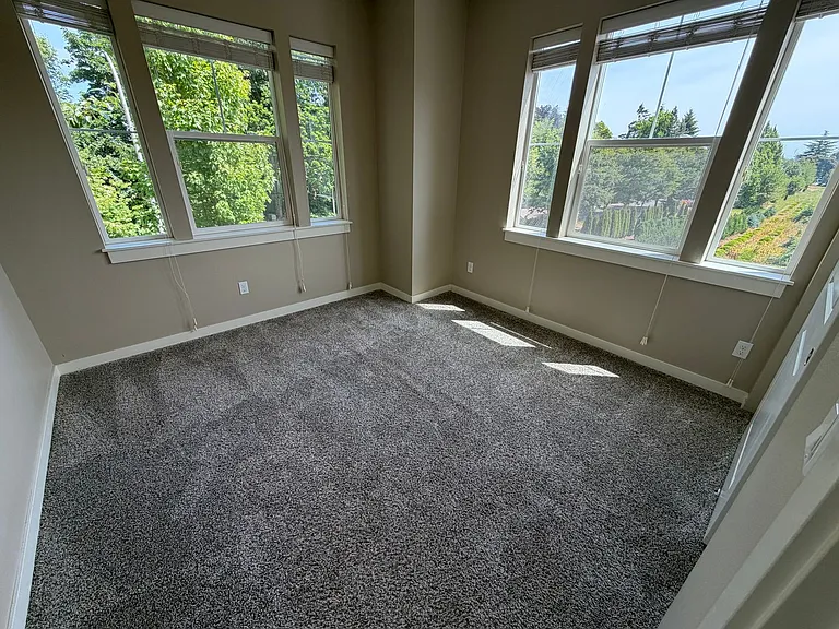 10460 SW Wilsonville Rd #6 — Photo 17