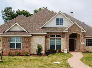 166 Oak Meadow Trl, McGregor, TX 76657