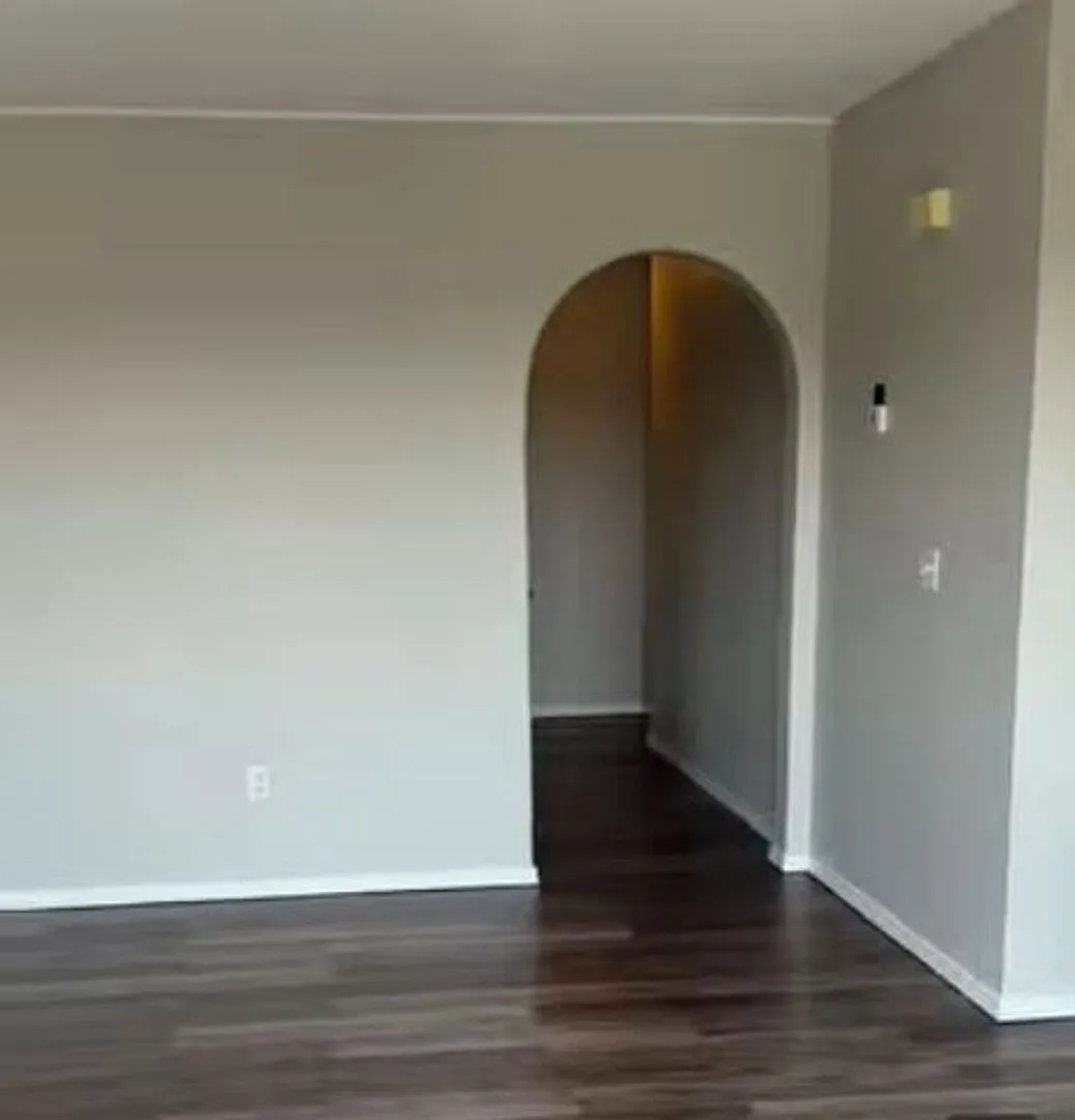 Redstone Group - 1103 W. Park — Photo 3