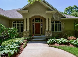 4951 Maltese Ct NE, Belmont, MI