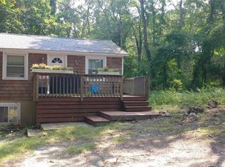 11 Primrose Path, Manorville, NY 11949