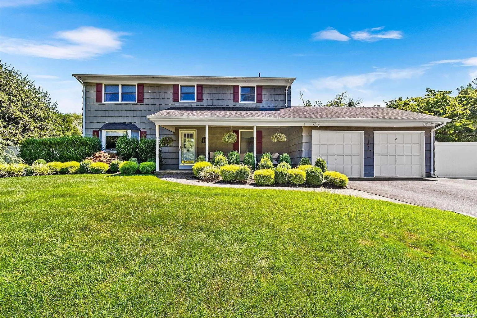 4 Buccaneer Lane photo 1