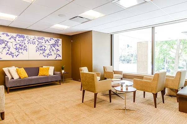 Rented by Greystar | media 13