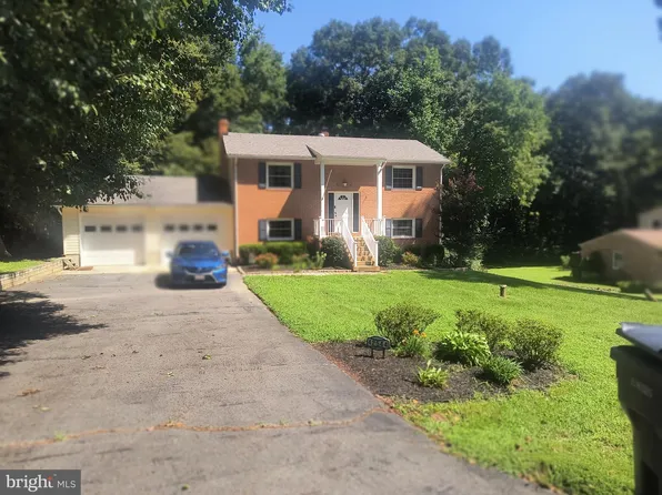 42544 Anne Ct, Hollywood, MD 20636