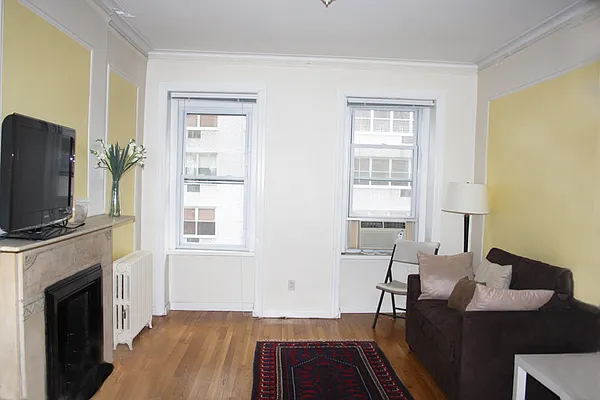 Rented by Maria Buncick Fine Properties, LLC | media 35