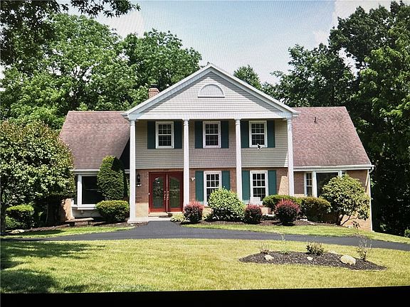 2nd image of 1733 Hathaway Ln