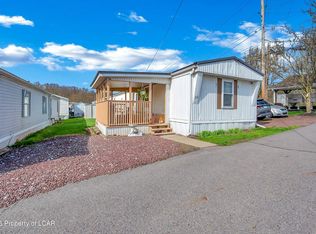 20 Sans Souci Trailer Park, Hanover Township, PA