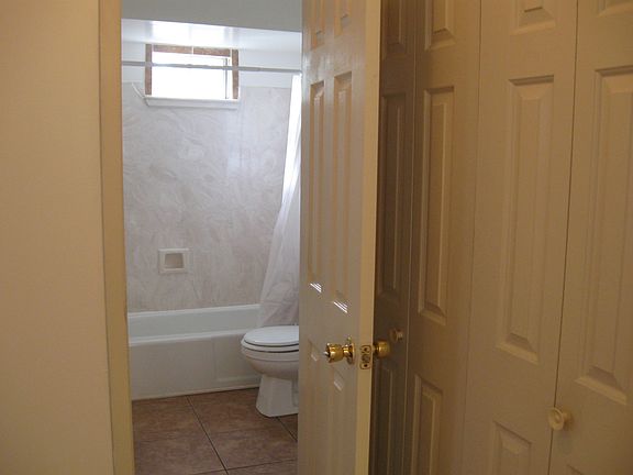 5th image of 730 Poland Ave APT C