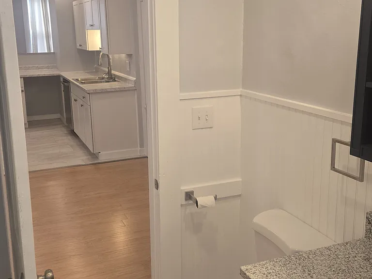 105 W Main St #2 — Photo 10