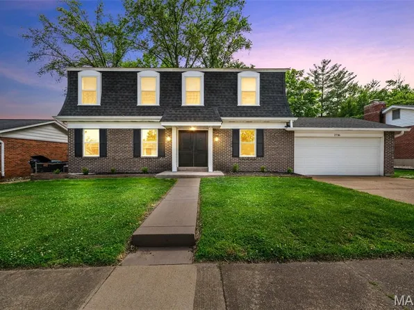2736 Ashrock Dr, Saint Louis, MO 63129
