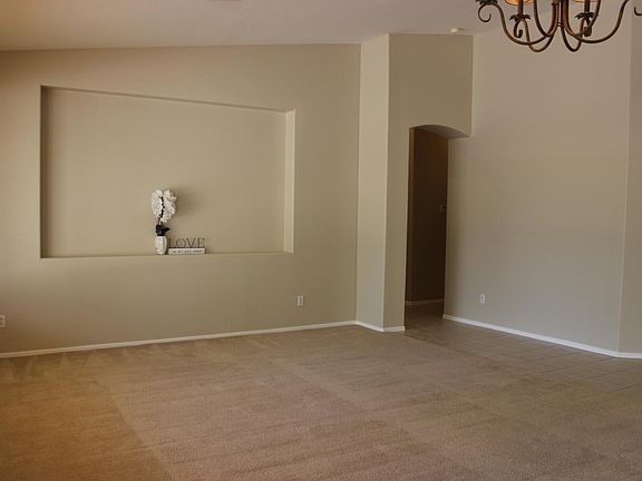 4th image of 2091 W Mulberry Dr