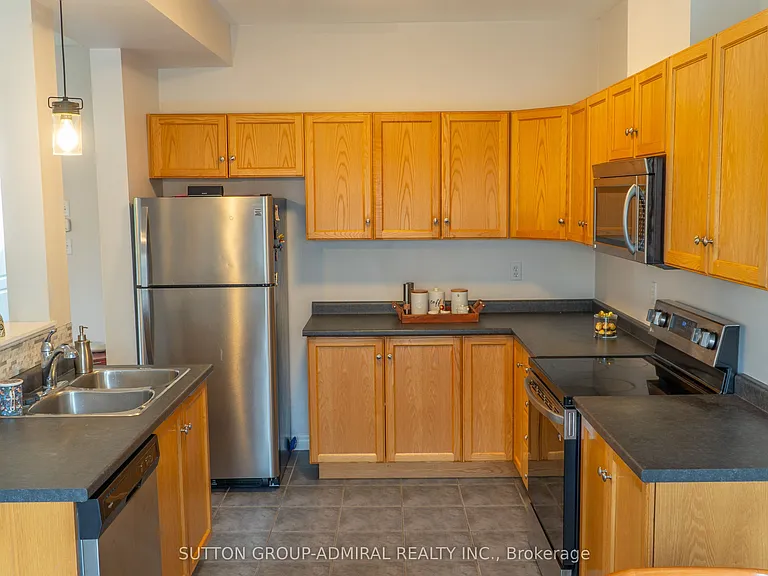 232 Stonehenge Dr #40 — Photo 4